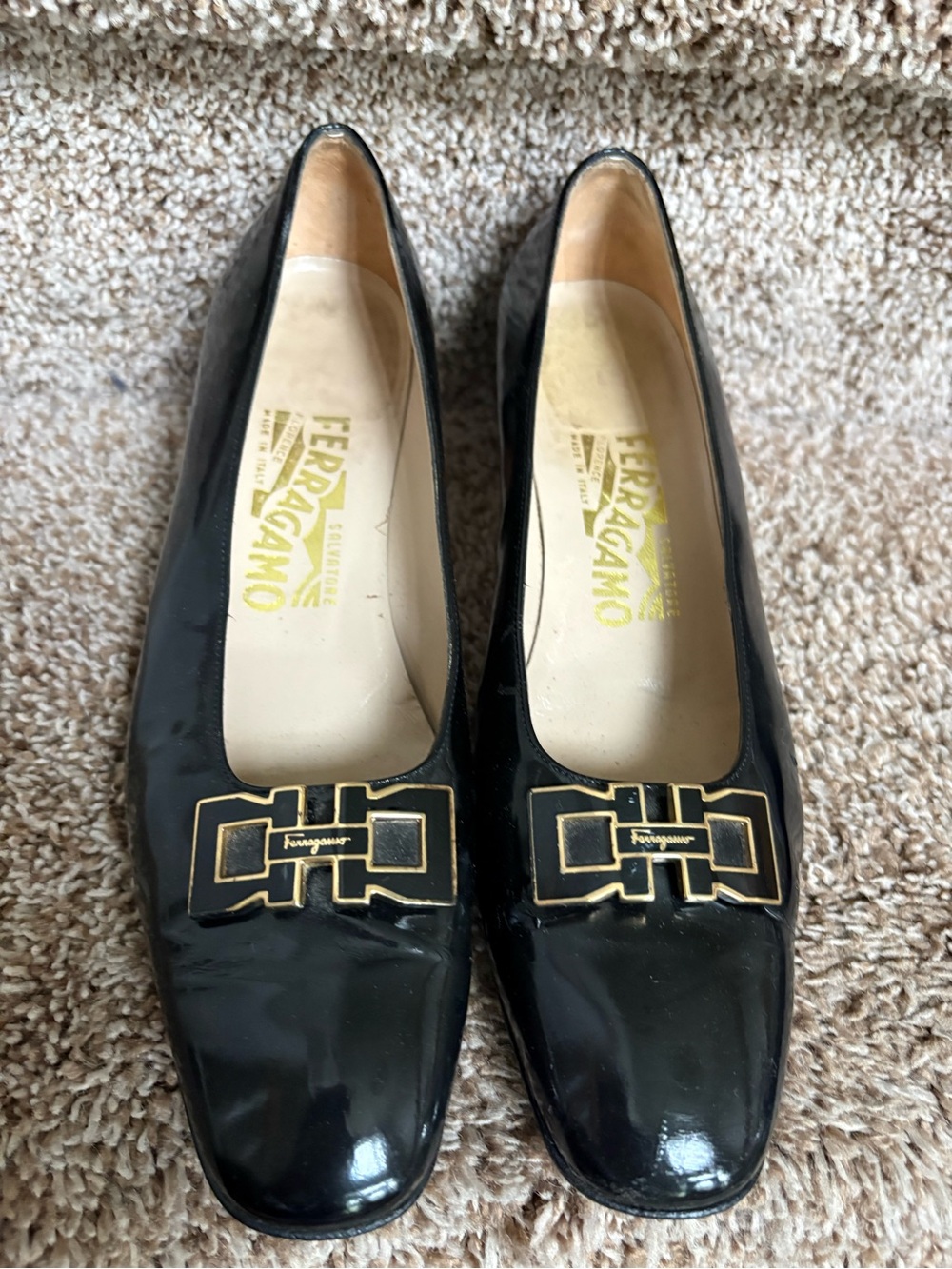 Salvatore Ferragamo Women's Black Patent Leather Pumps